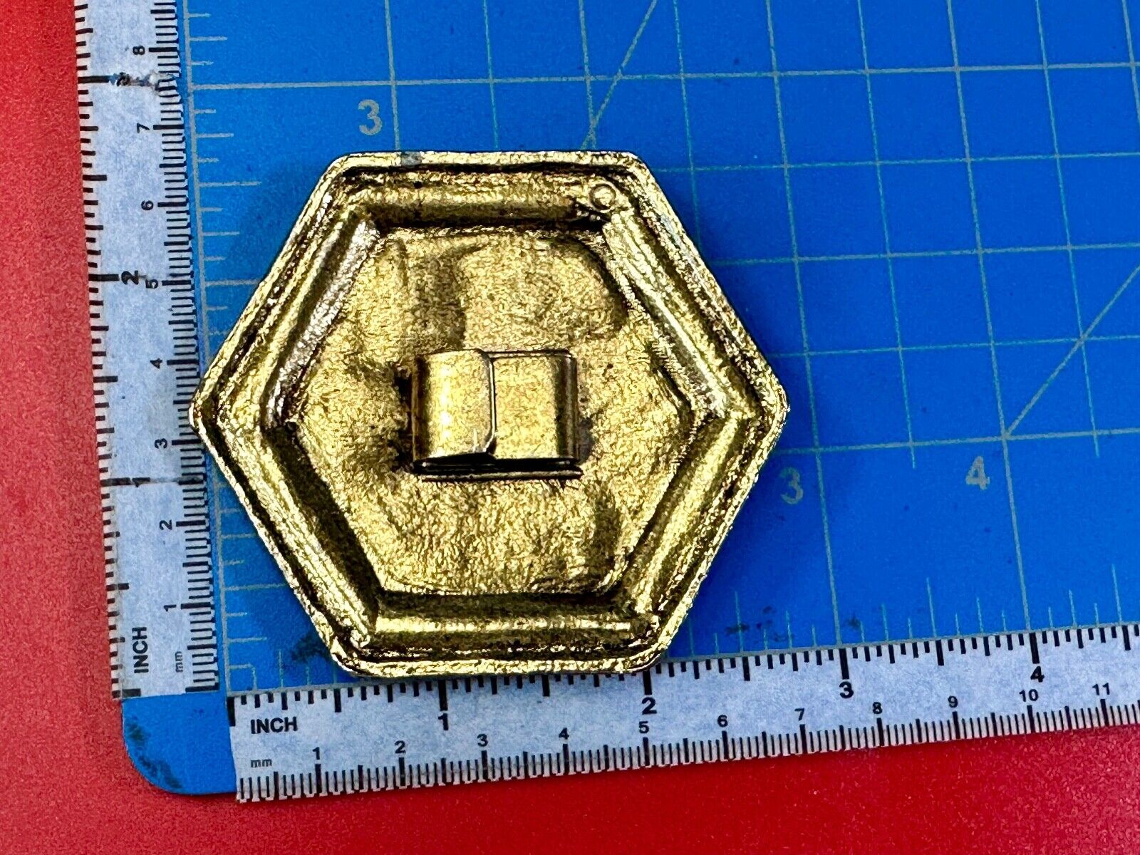 vintage Hexagon shaped gold tone belt buckle scarf slide