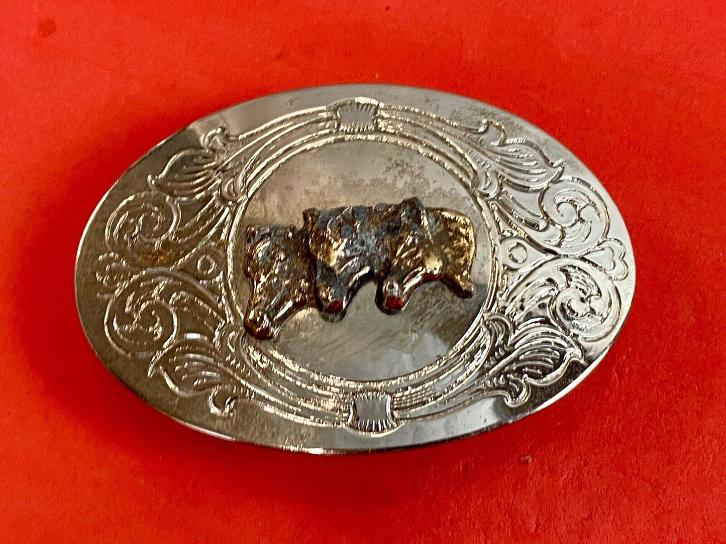 Vintage - There horse heads  bust western engraved belt buckle 