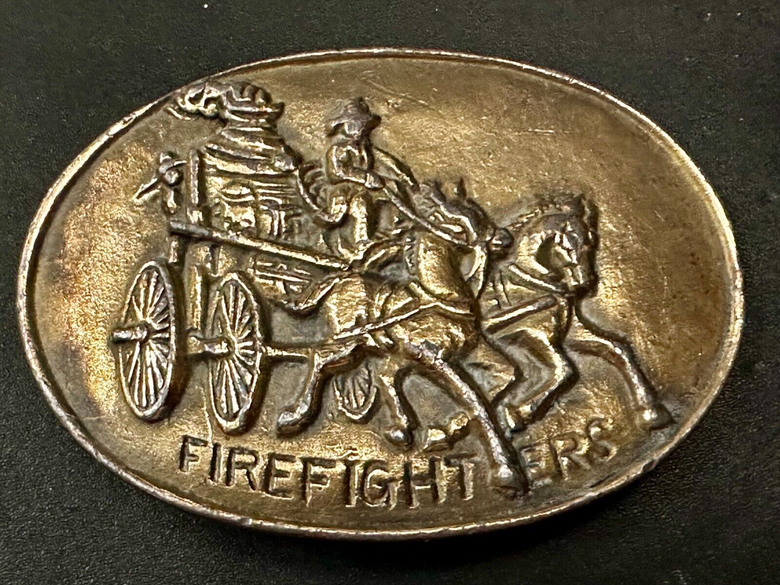 Antique Fire Fighters Fireman Horse Drawn Pumper Wagon Vintage Belt Buckle