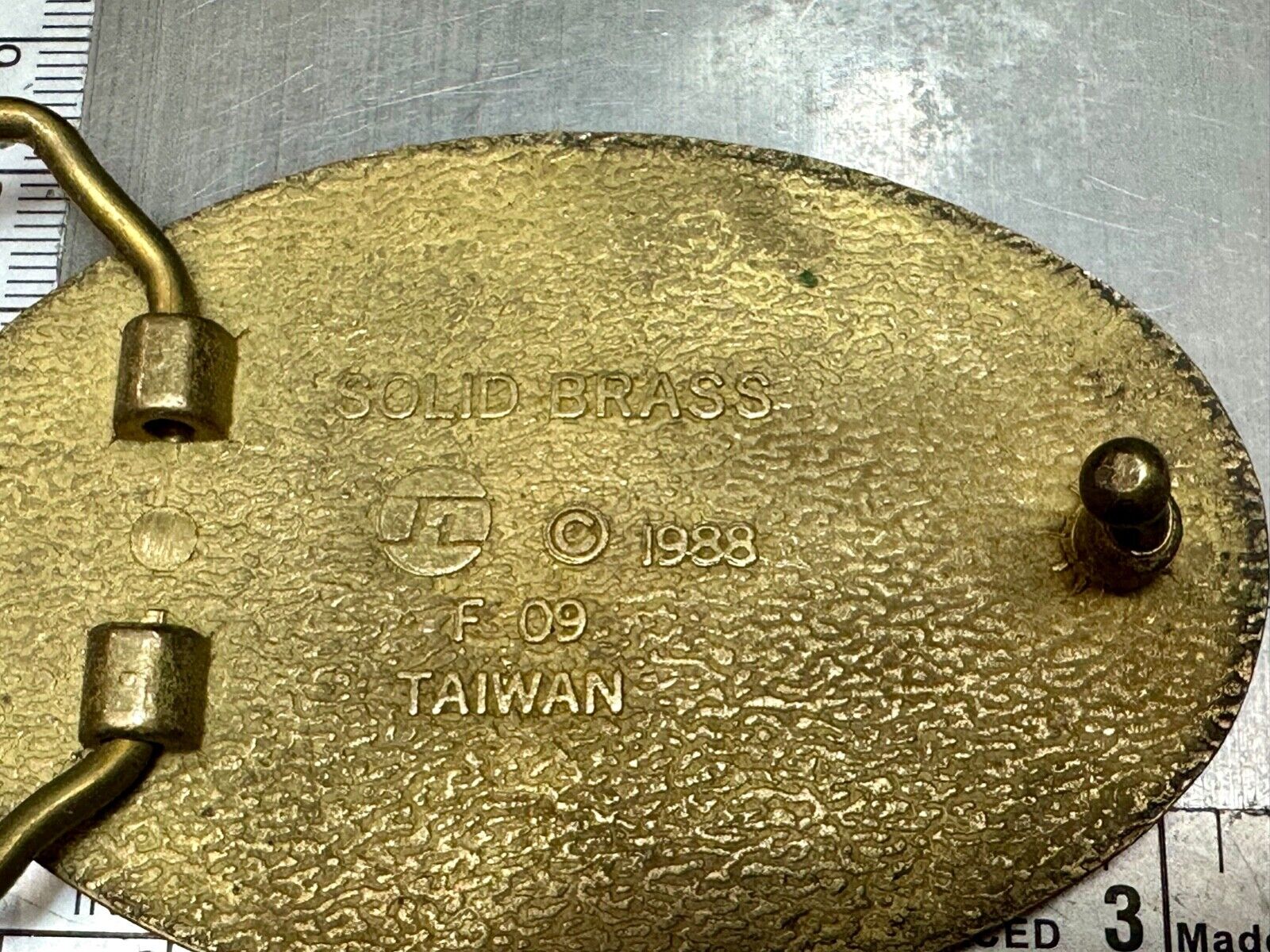 Beautiful Fly fishing - Solid brass 1988 F 09 belt buckle Fishermans gift!
