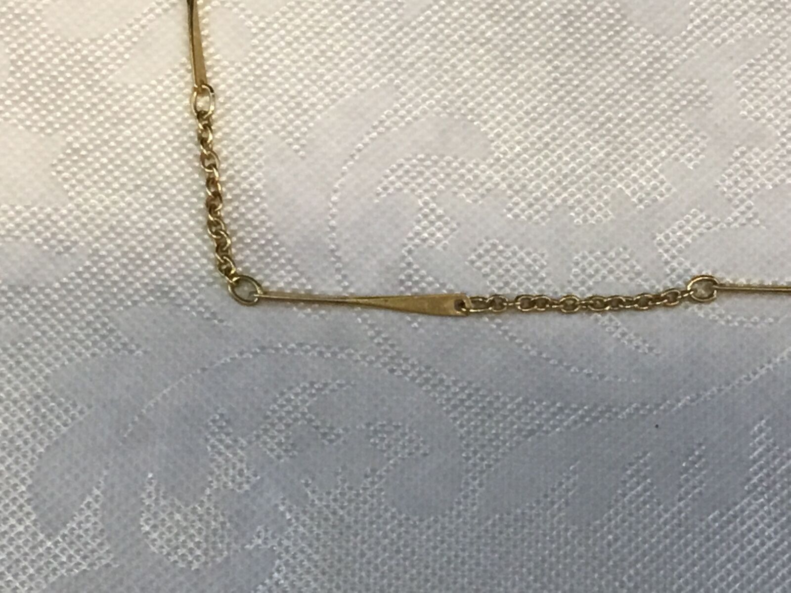 Avon Gold tone bar link - section necklace 26" long