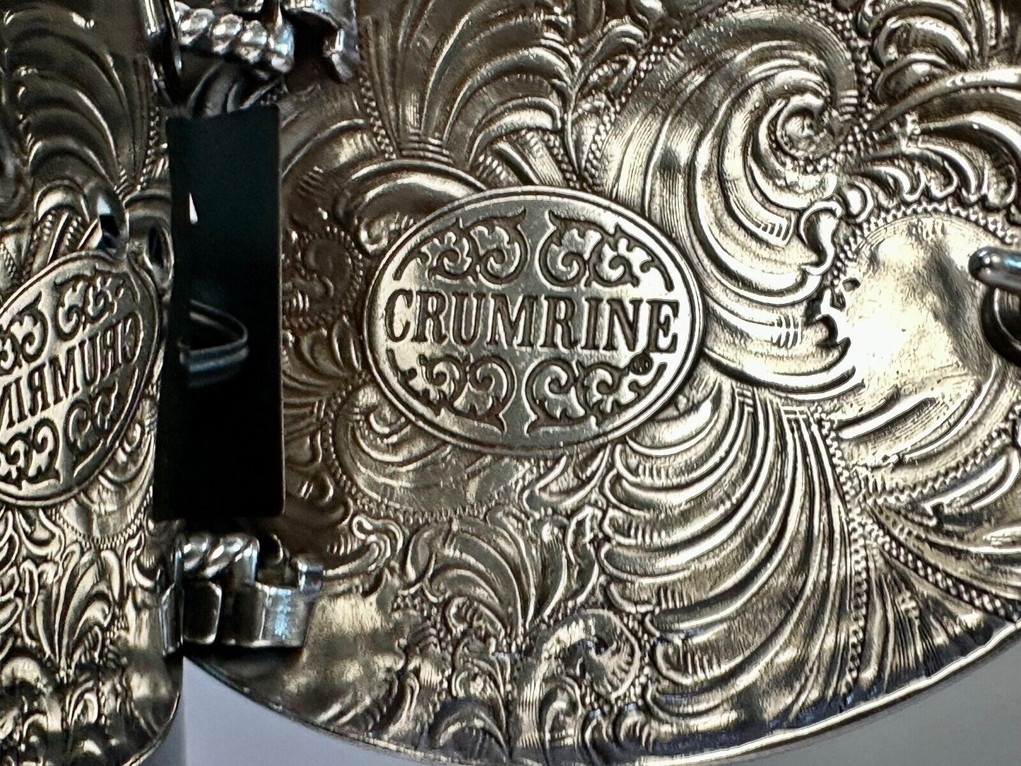 Biker Motorcycle Chopper Designed silver tone oval Crumrine Belt Buckle in box