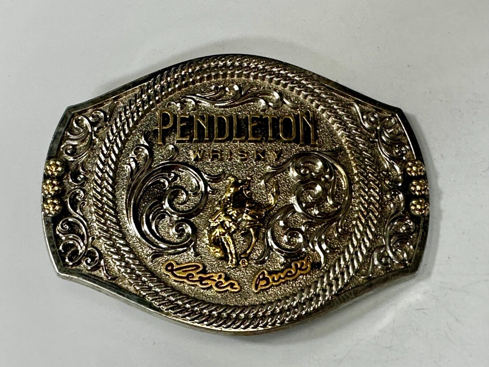 2021 Pendleton whiskey Let'er Buck Rodeo Cowboy Montana Silversmiths Belt Buckle