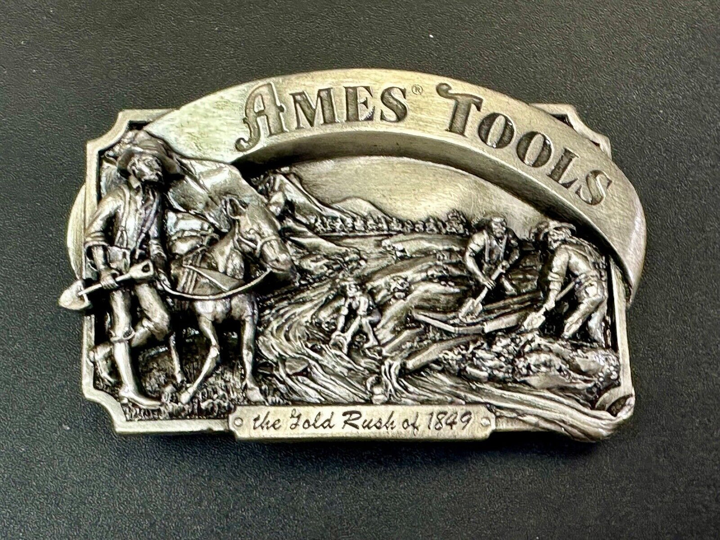 AMES TOOLS - Gold rush of 1849 Siskiyou 1985 Belt Buckle Lawn and garden supply