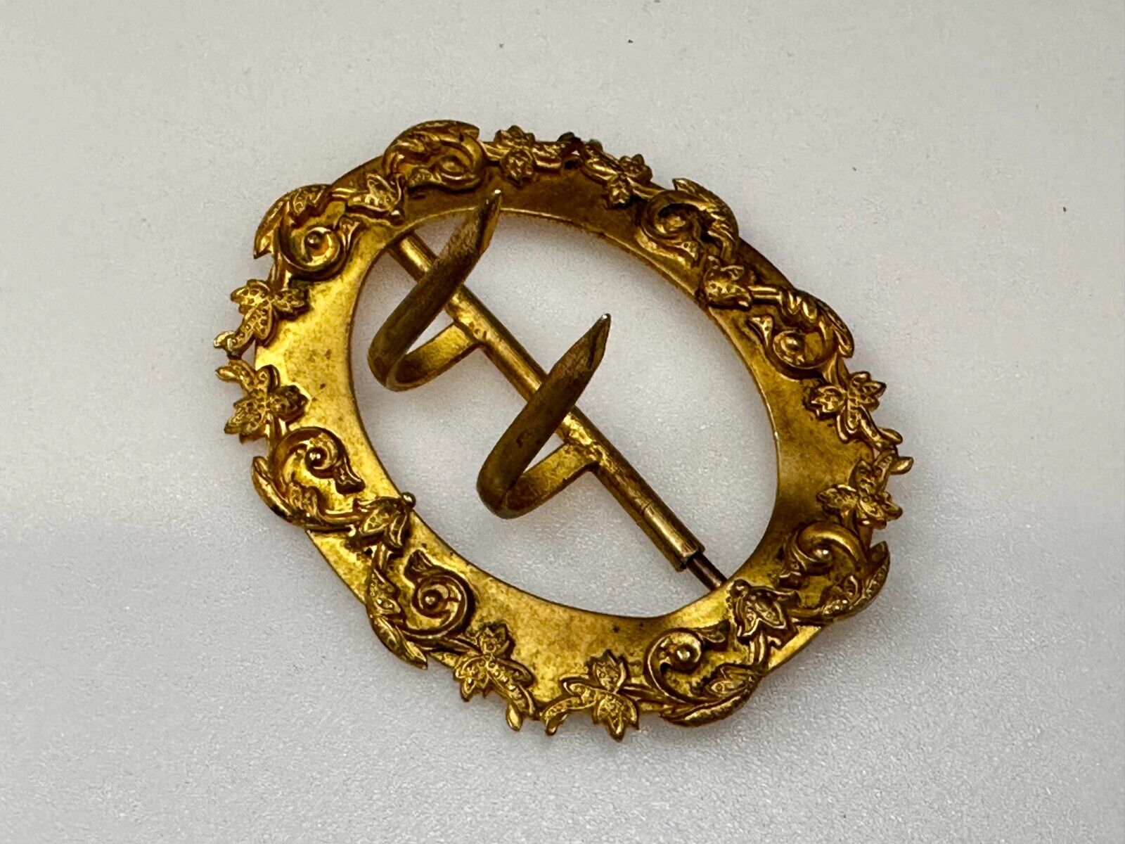 3" Wide Dual Prong Victorian Art Nouveau Gold Color Filigree Belt Buckle