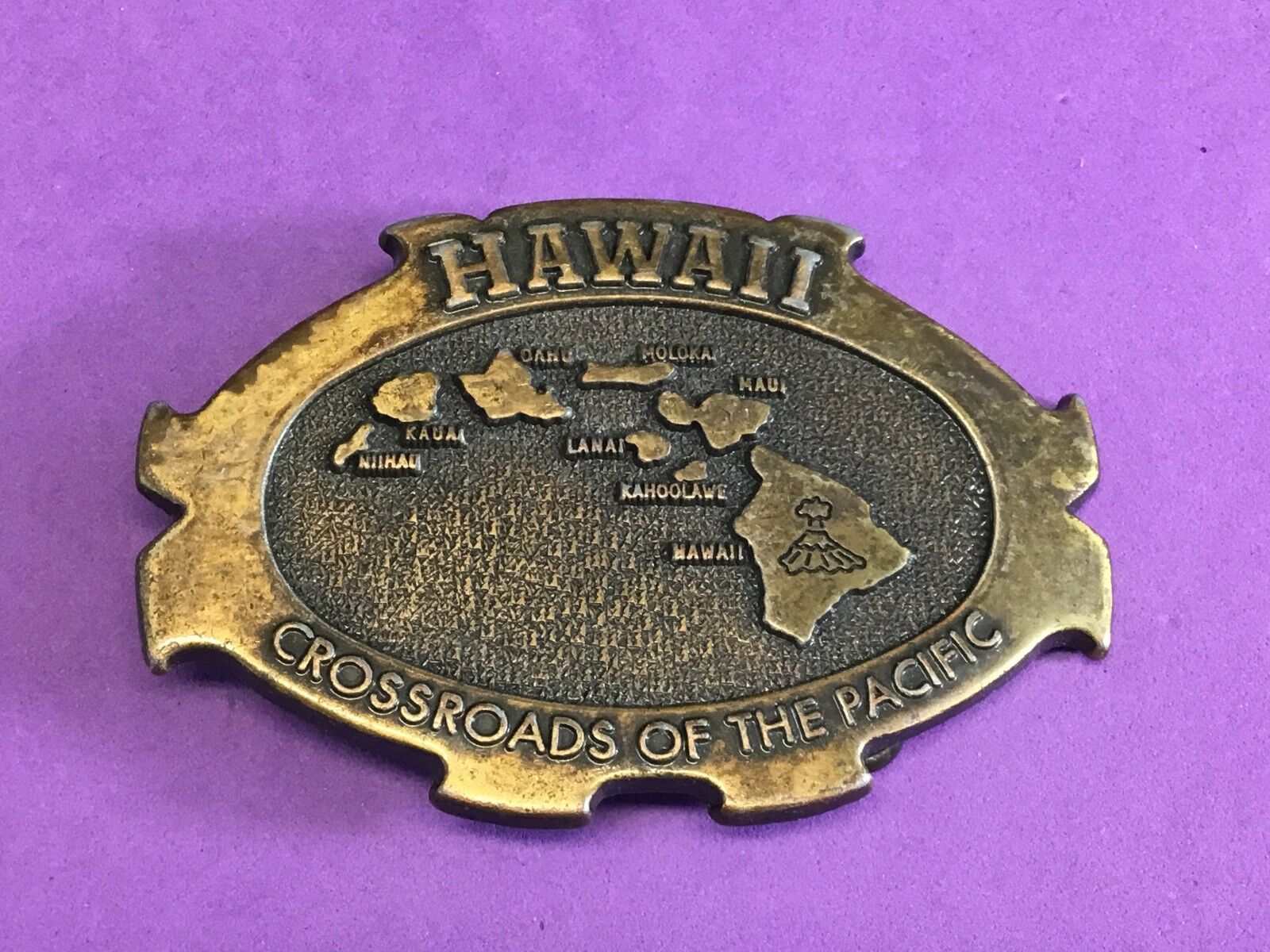 vintage Hawaii crossroads of the pacific 3.5"  belt buckle   ocean island map  