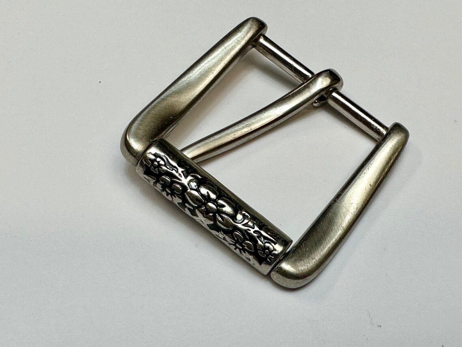 unique rolling end flower theme silver tone replacement belt buckle