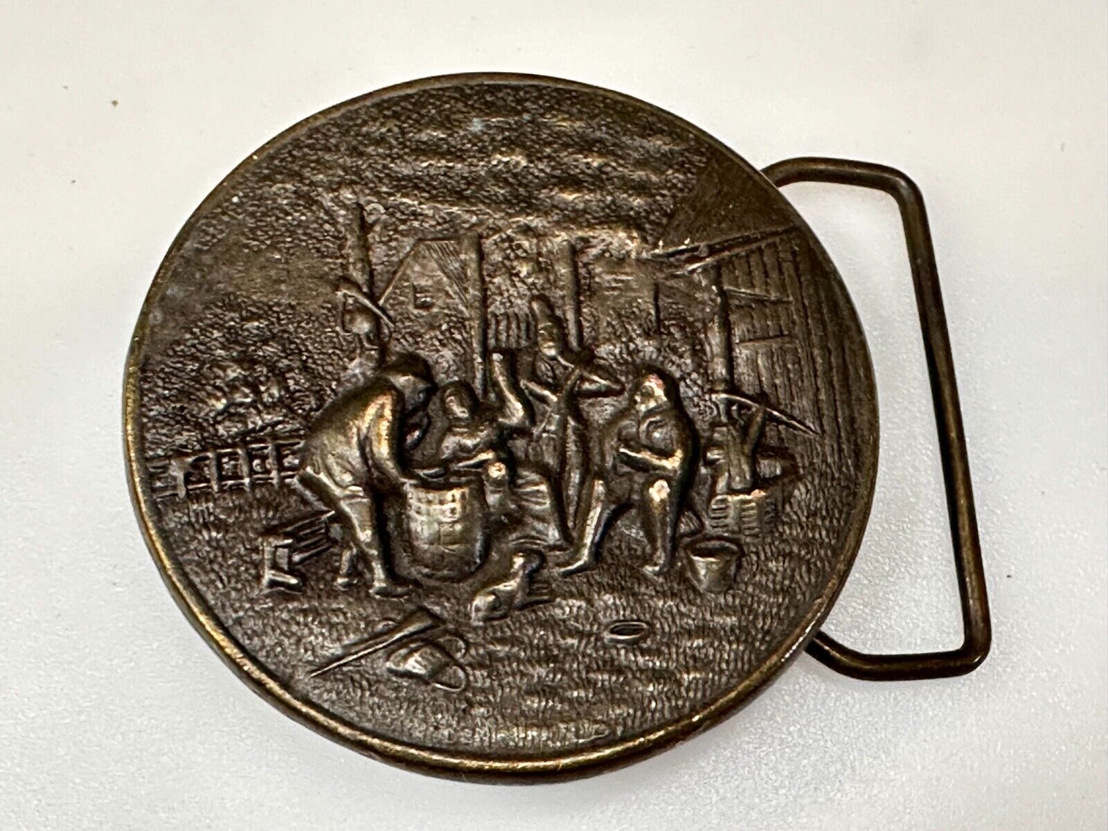 Village Scene Fiddle Miner Workers Bergamot Brass Works A-72 Belt Buckle