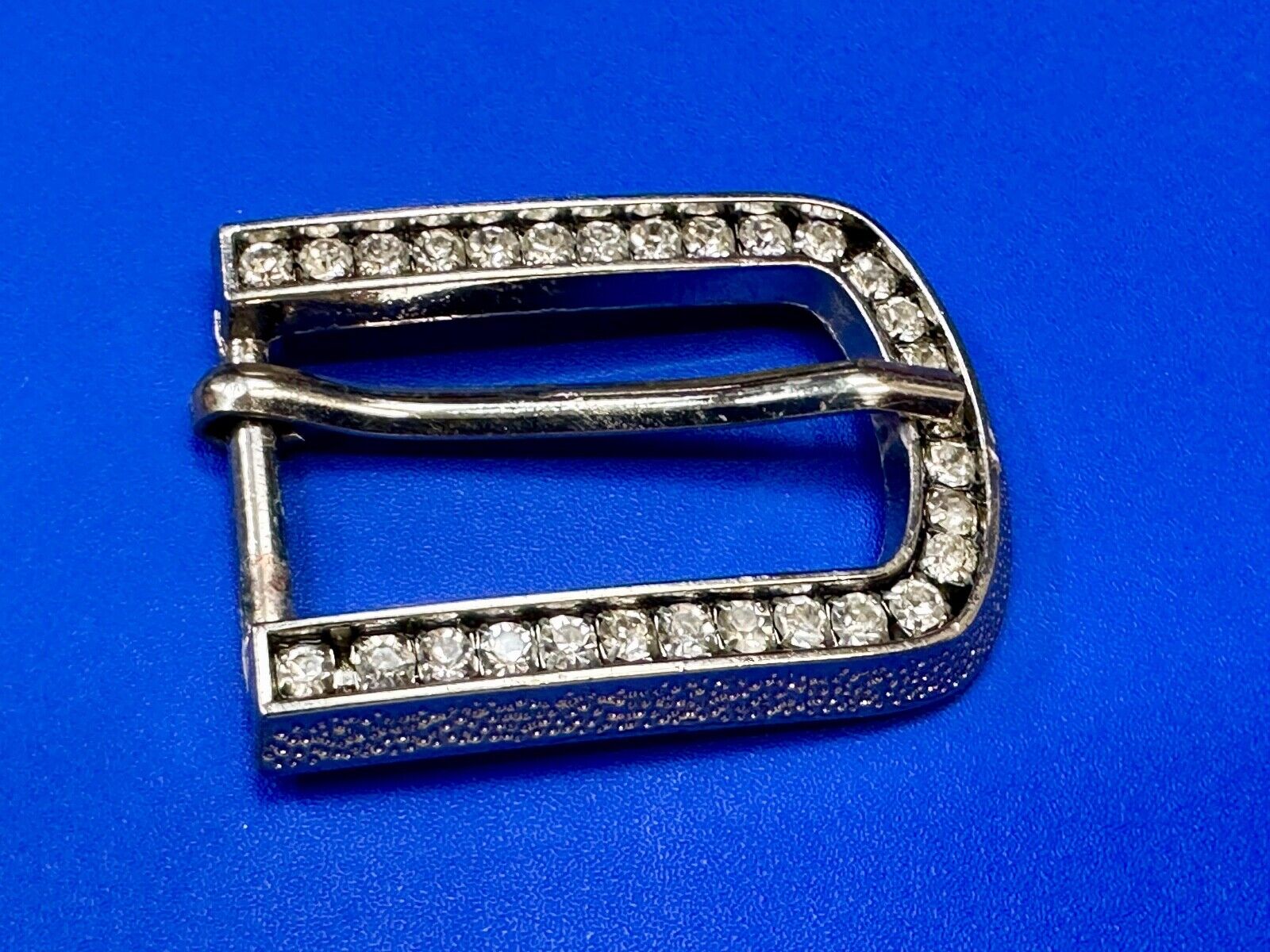 2" wide silver tone Rhinestone accented replacement belt buckle
