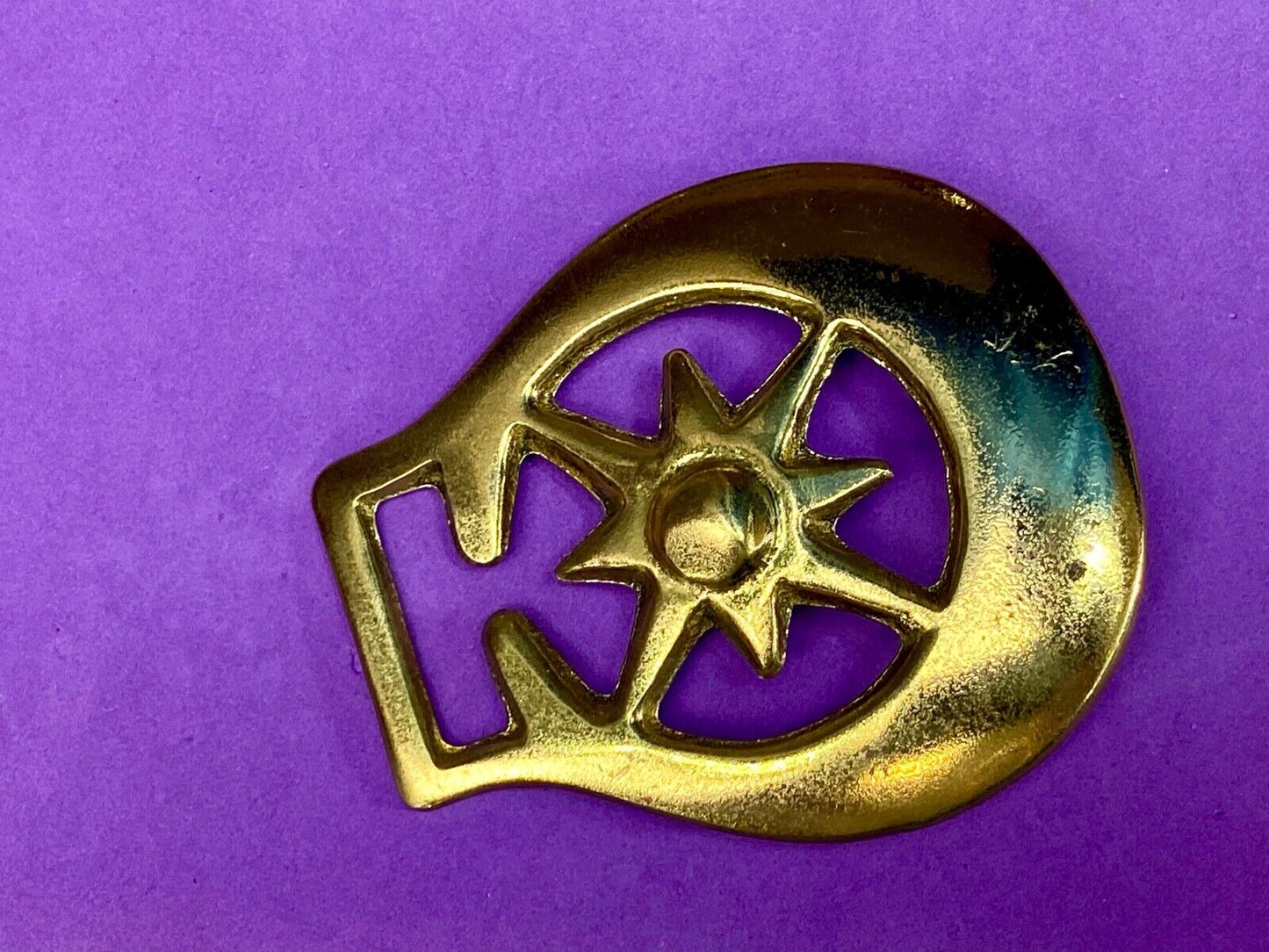 Vintage Horse Saddle Medallion Solid Brass nights STAR or cowgirls belt buckle!