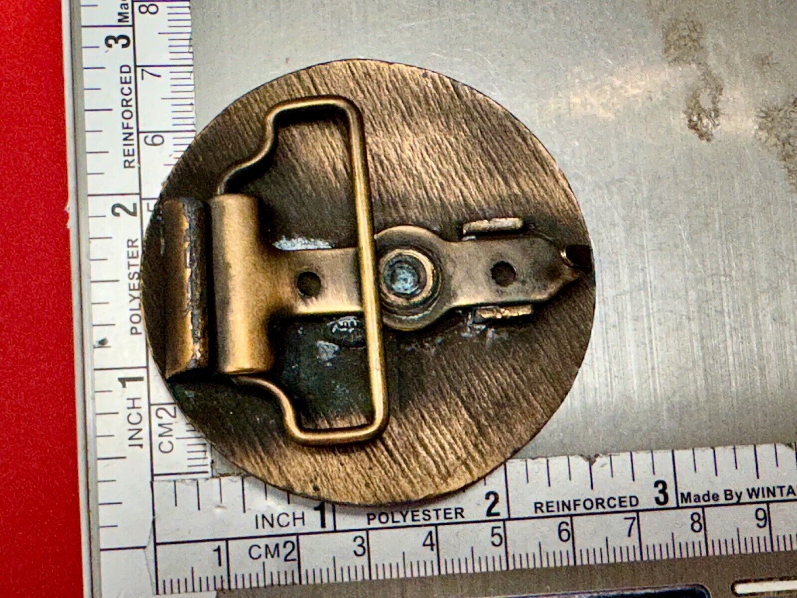 UAW-GM auto workers union round Health & Safety Award belt buckle