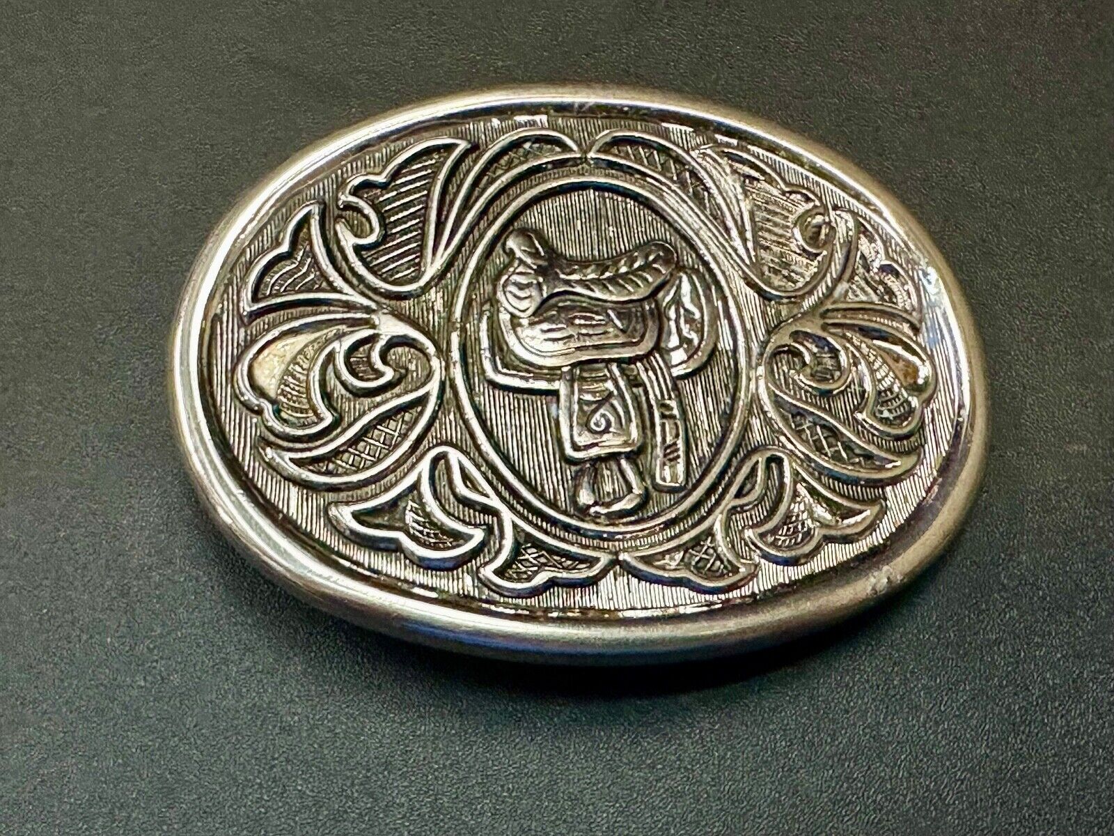 AVON Oval Ornate Vintage Belt Buckle Western Design w/Horse Saddle Silver Tone