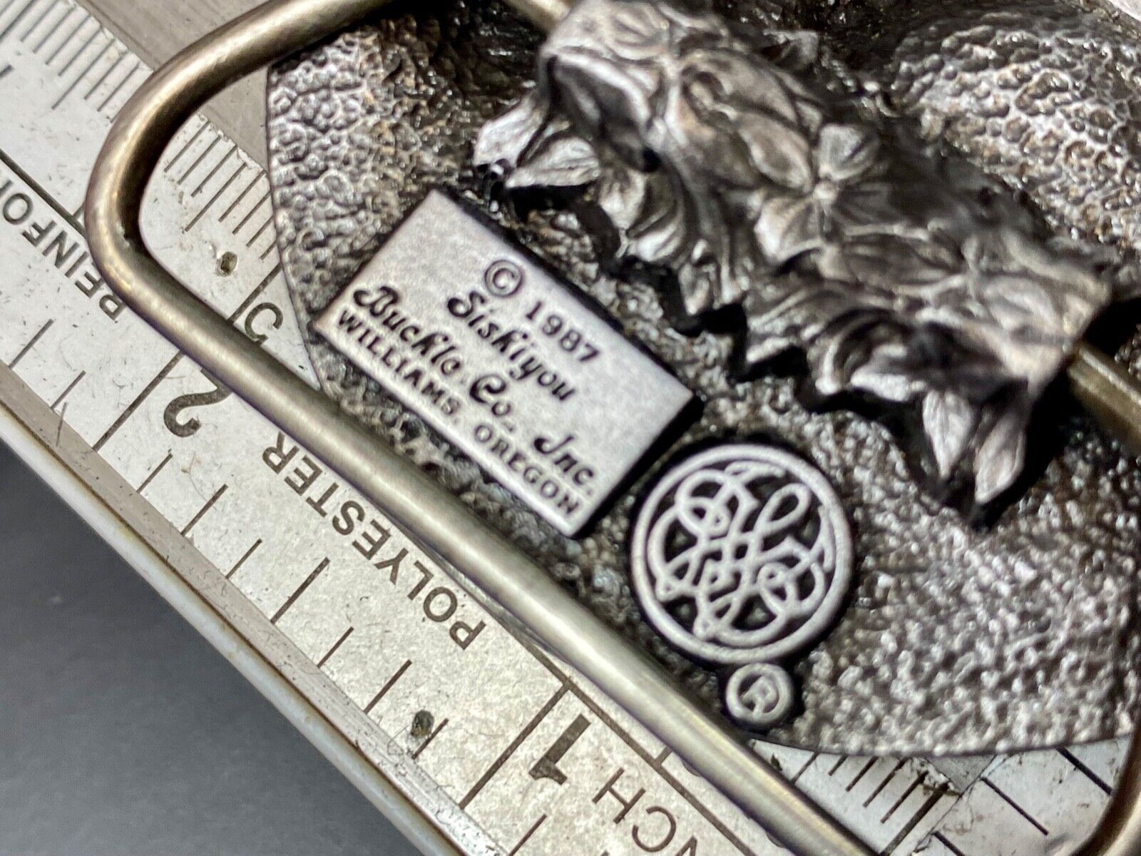 American Eagle Bust Head Vintage 1987 Siskiyou belt buckle. O-50