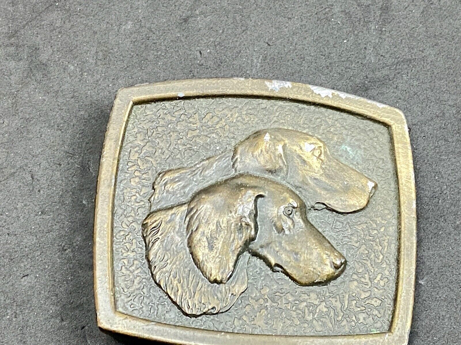 Two Dog's D&E Elkhorn Wisconsin  RARE!!  Vintage 1975 A-50 Bergamot  Belt Buckle
