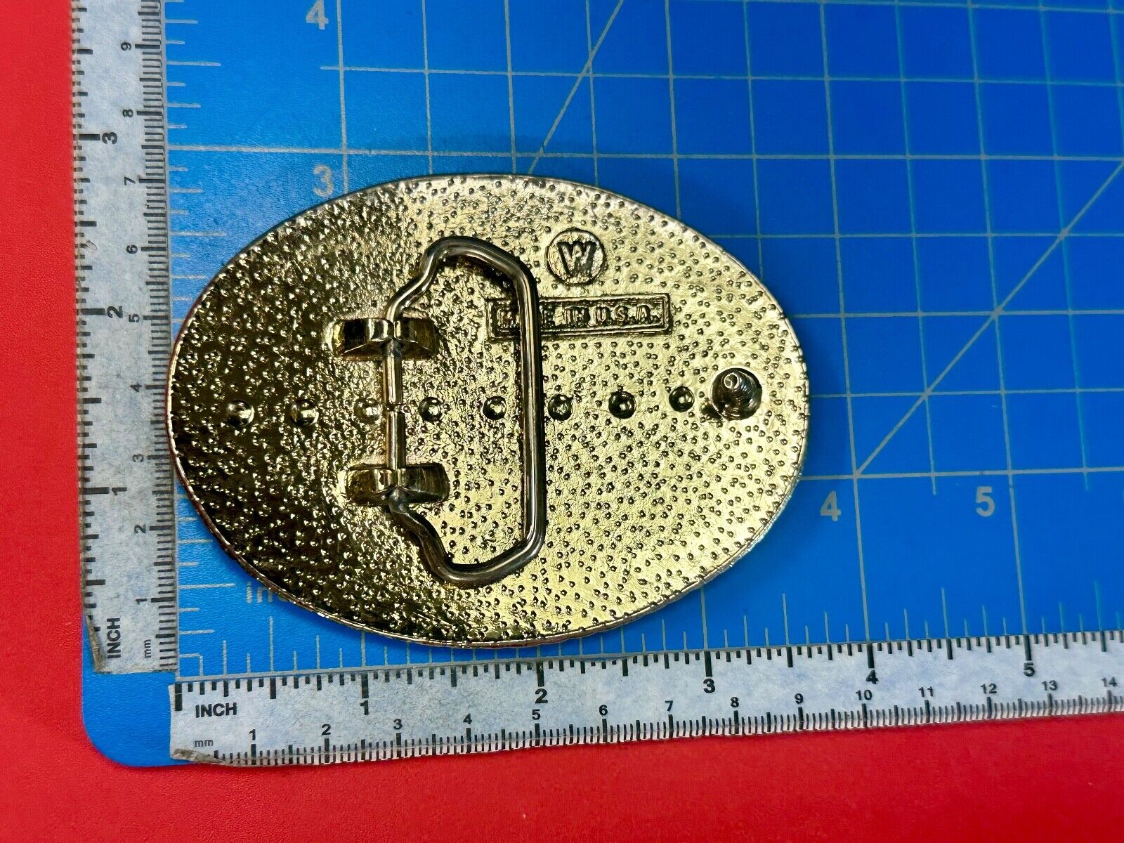 American Eagle Landing on limb perch - Vintage western oval belt buckle marked W