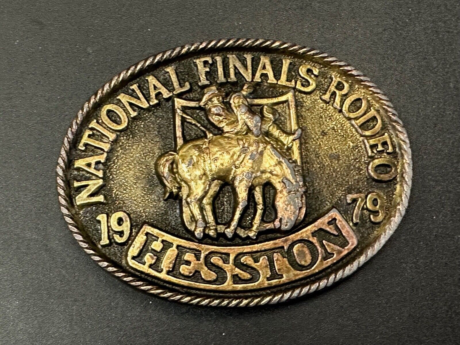 1979 Cowboy Saddle Bronc NFR National Finals Rodeo HESSTON belt buckle