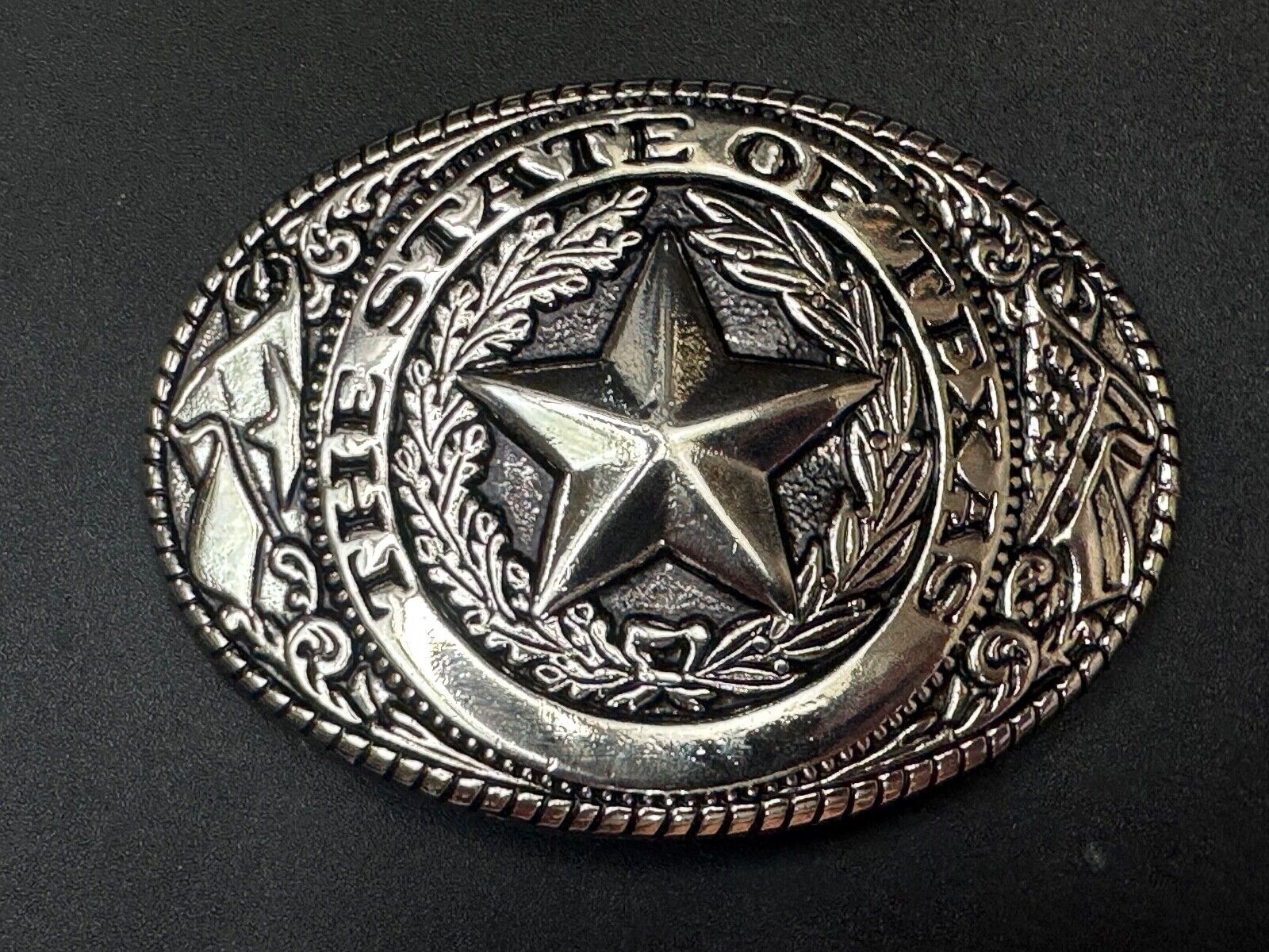 The Great State of TEXAS Star Flag Olive Branch Silver color oval Belt Buckle