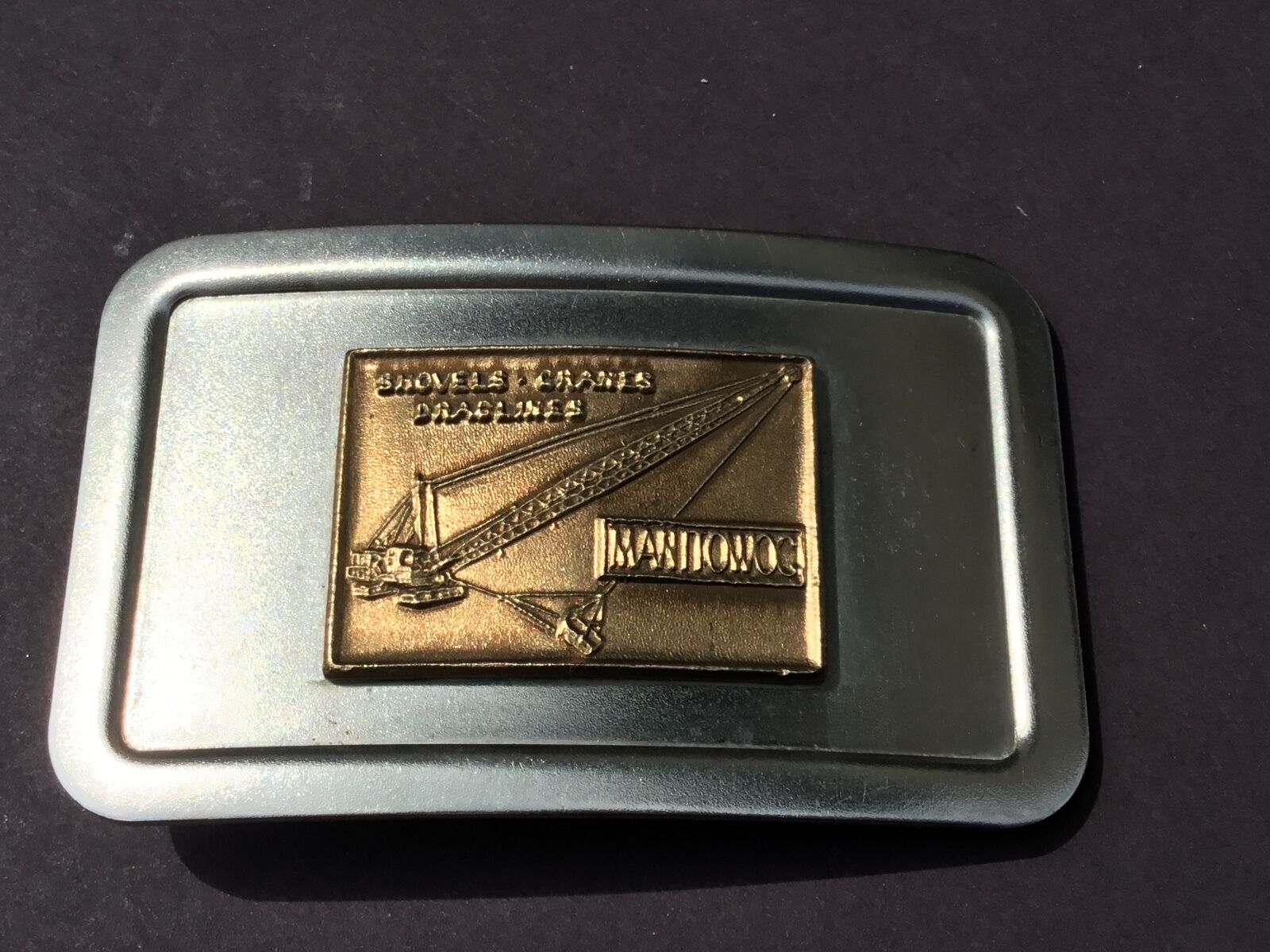 VERY RARE BELT BUCKLE. - Shovels, Craines, dradlines MANDOWOG?    FISHER USA