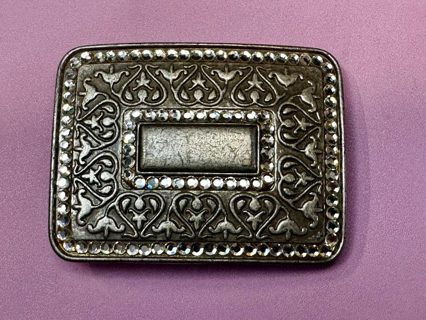 Vintage Floral flower swirl design belt buckle with two rhinestone boarders