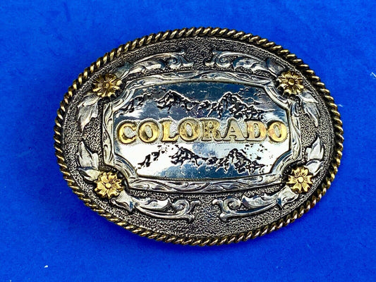 The great state of COLORADO-  BEAUTIFUL mixed metal BELT BUCKLE CO Mountains 