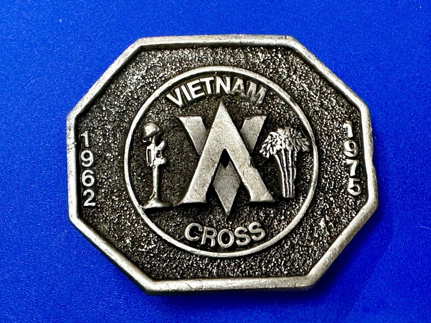 Vietnam Cross 1962 - 1975 The Great American Buckle Co Vintage Belt Buckle