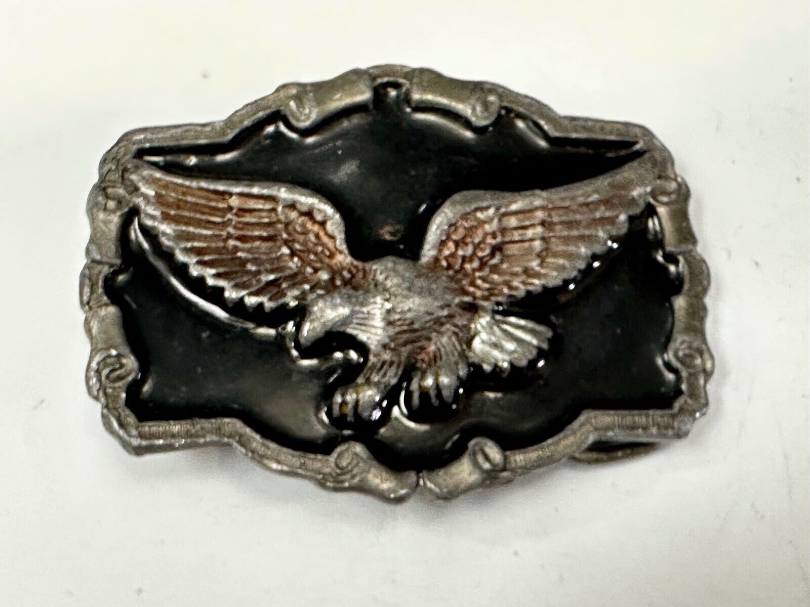 Vintage 1983 Patriotic Flying EAGLE western framed Great American Belt Buckle