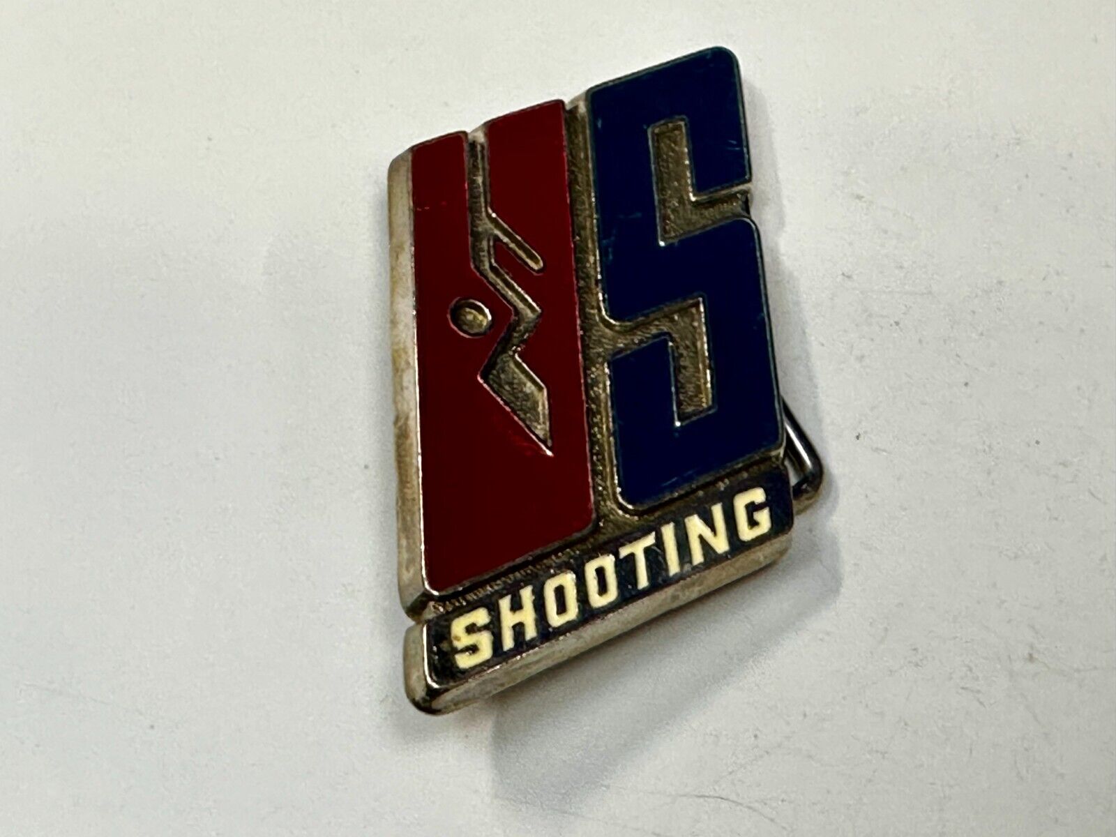 US Shooting Team Red White & Blue Commemorative Gun Rifle Spots Belt Buckle