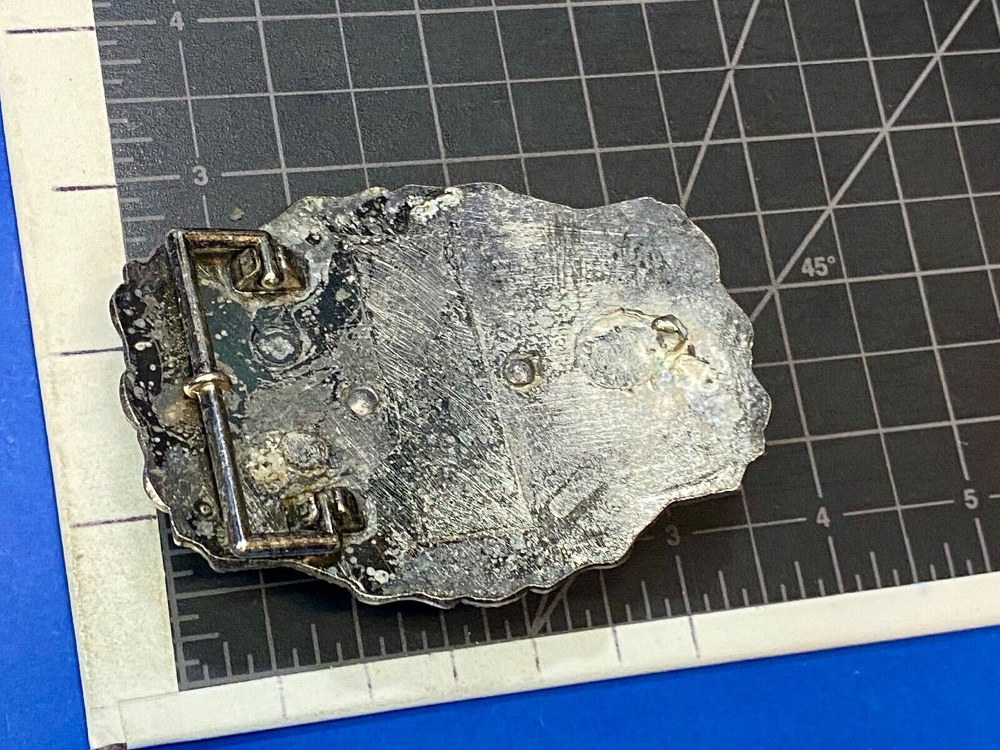 Very Different!   Raised Robot Head missing a blue eye! on western belt buckle 