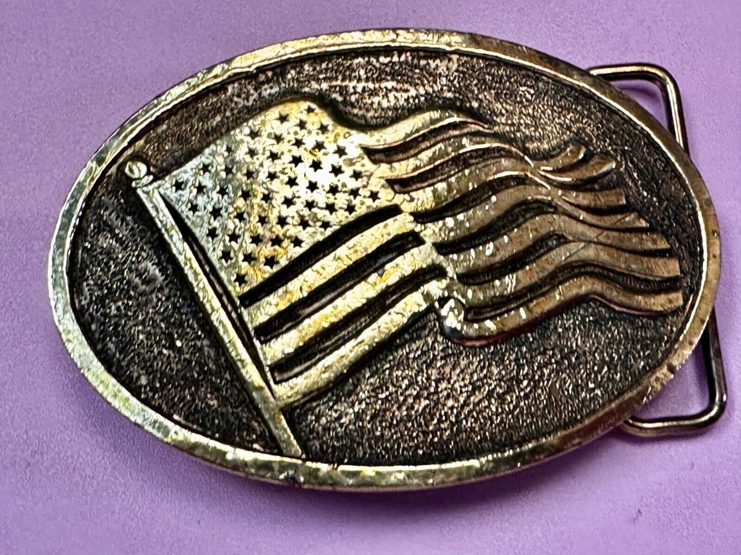 American Flag Patriotic Gold Tone Vintage Oval Belt Buckle by Adezy