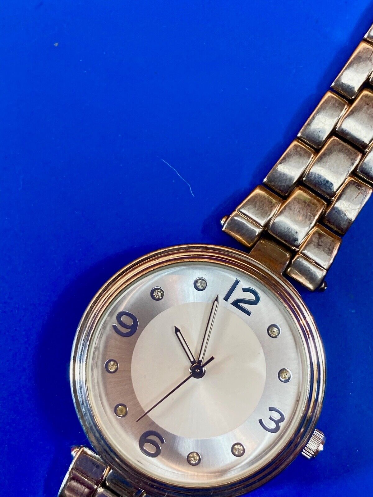 Unbranded Silver Tone Ladies Quartz Watch  - New Battery Working Well! 