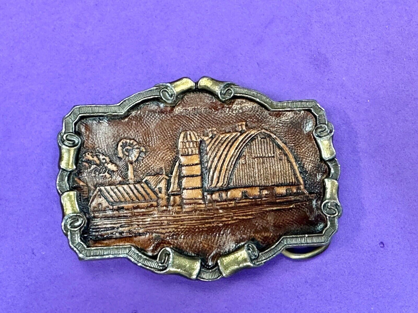 Americas Great Farmland vintage 1980 Great American vintage belt buckle Co
