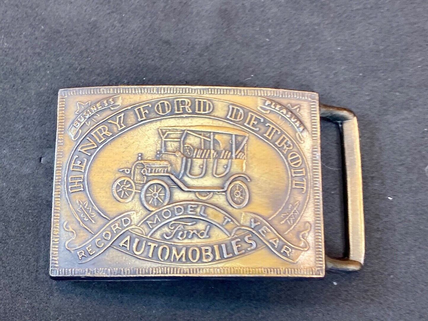 Vintage Henry Ford Detroit Automobiles Metal Belt Buckle     Model T Antique 