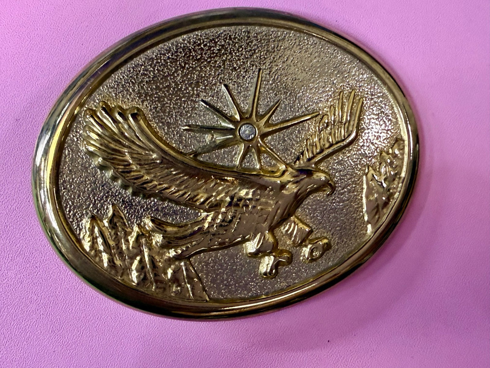American Bald Eagle Flying Hunting with Patriotic Starburst Vintage Belt Buckle