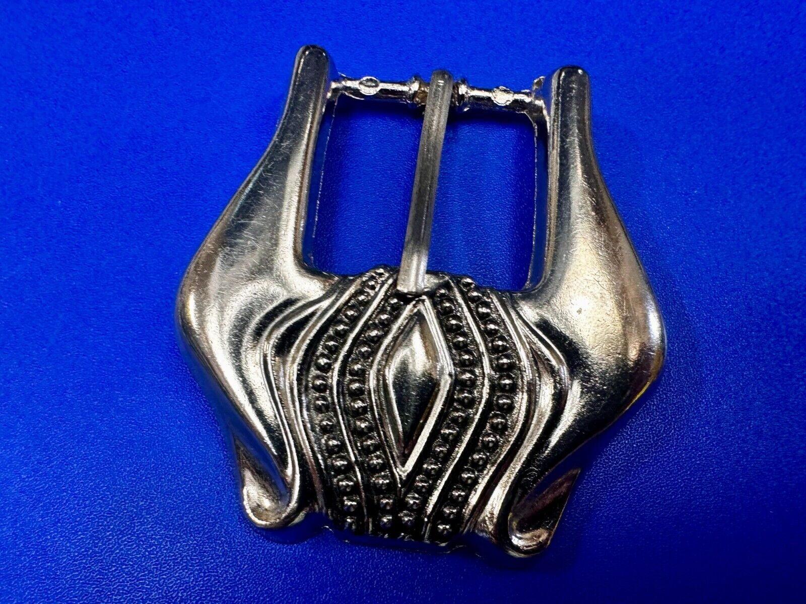 Unique Small Replacement Western Silver Tone Vintage Belt Buckle