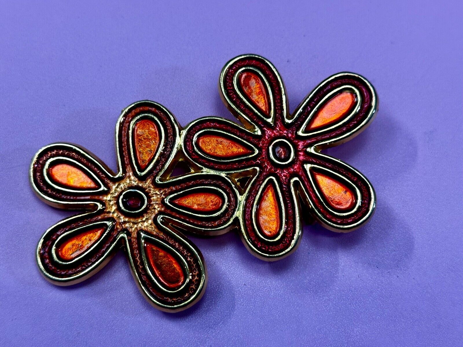 Two Flower Shaped Floral Theme Hippie Vibe Ladies Women's Retro Belt Buckle