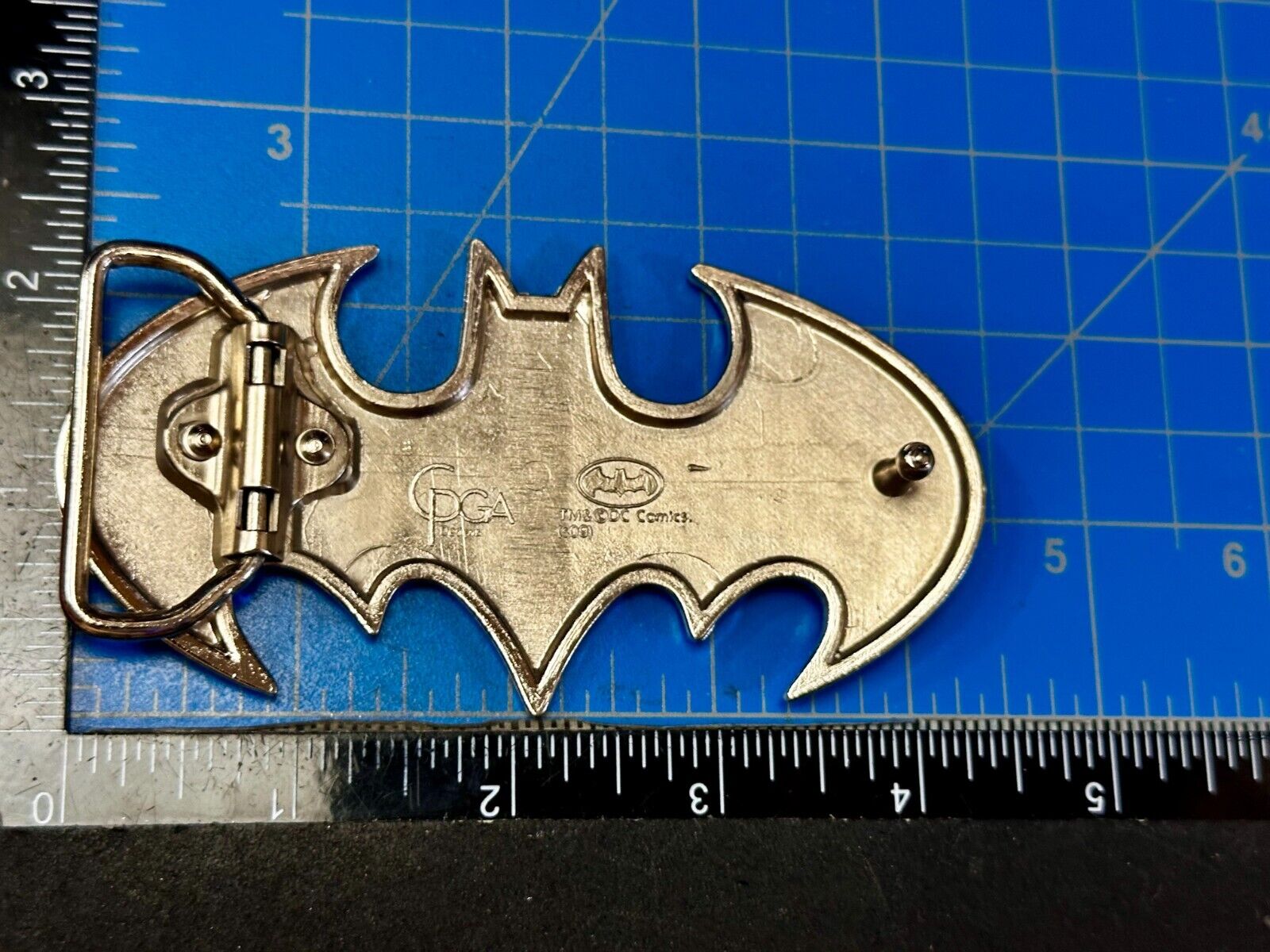 Batman Bat Wing Classic Logo Cutout Silver Color Reflective Cpga Belt Buckle
