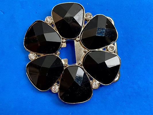 Vintage Cut out Flower shape black faux? stone silver tone belt buckle 