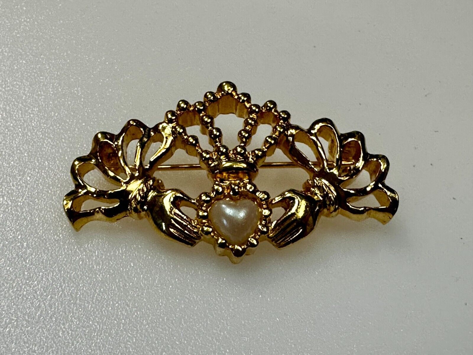 Vintage Avon Gold Tone Claddagh Faux Pearl Heart Hands Crown Pin Brooch
