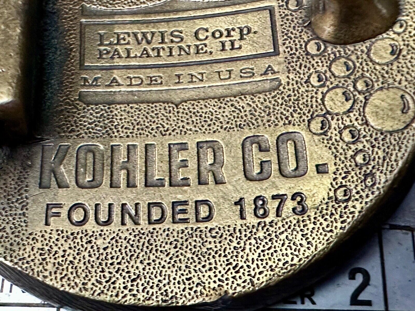 The Bold Look of Kohler - Vintage 1977 Lewis round Limited Edition belt buckle