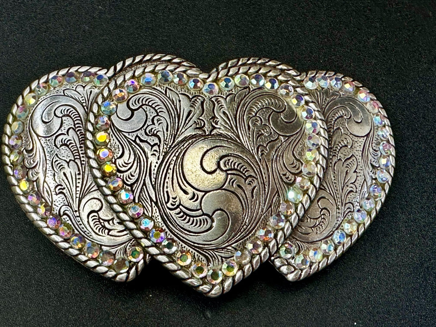 Triple Heart Shaped Flower Swirl Pattern with Rhinestone Border Belt Buckle