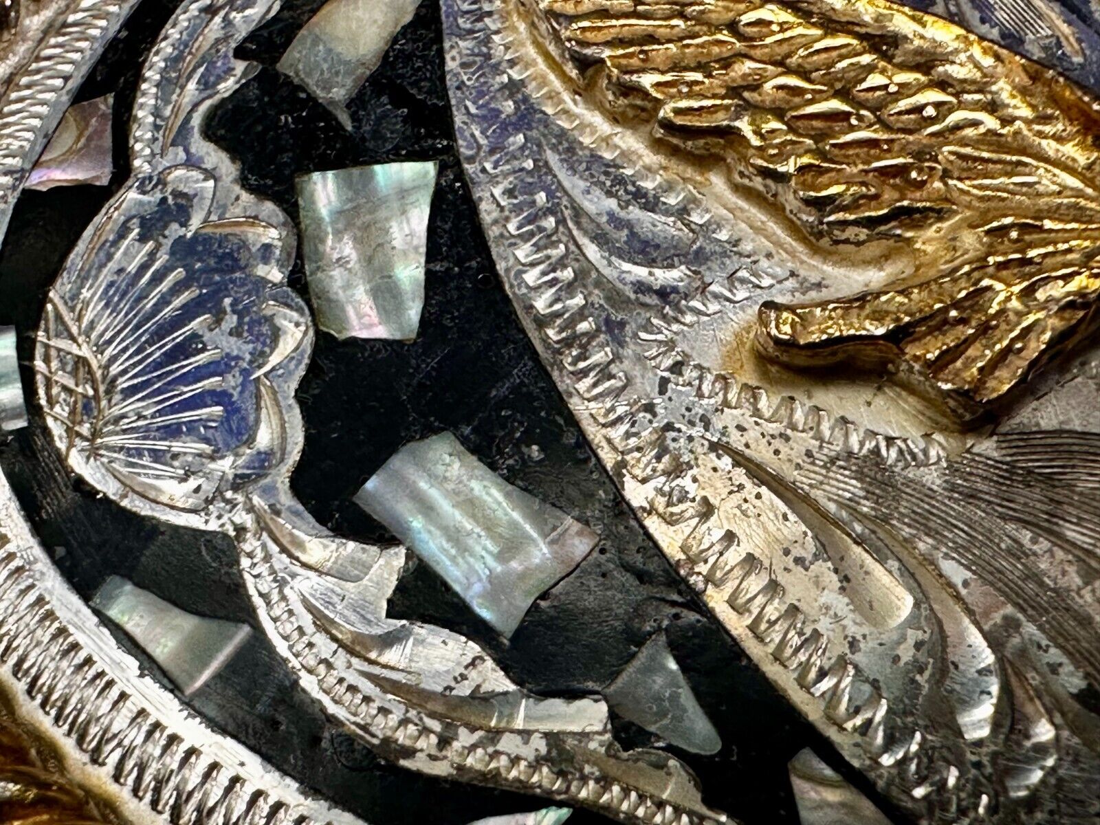 American Flying Hunting Eagle Abalone Shell Chunks Alpaca Mexico Belt Buckle
