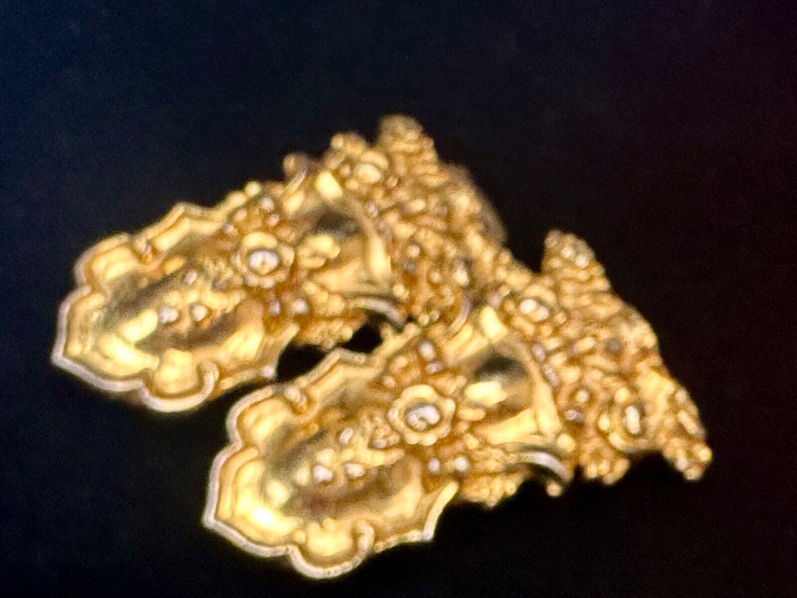 almost 7" wide Accessocraft NYC Two piece Interlocking gold color belt buckle