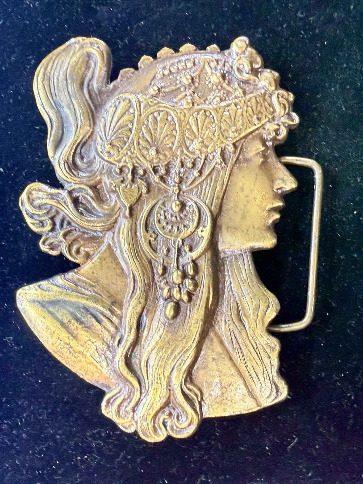 Alphonse Mucha Art Nouveau Boho Hippy Vibe Brass Tone Bergamot Belt Buckle E-60