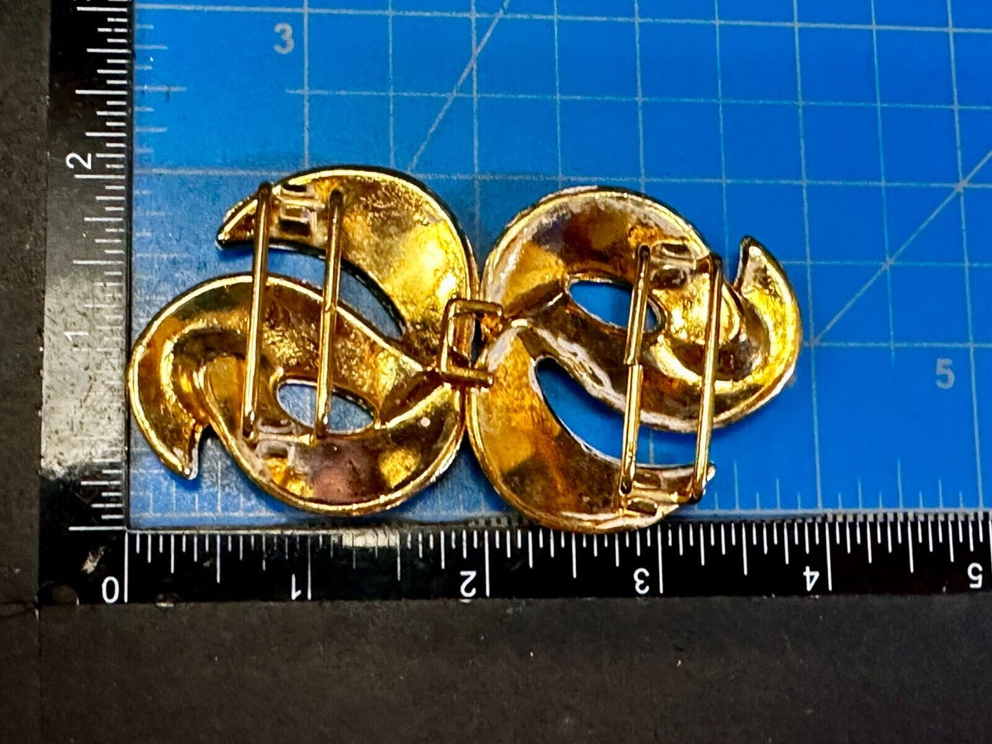Two Piece Interlocking Swirl Pattern 4" Wide Gold Tone Vintage Belt Buckle