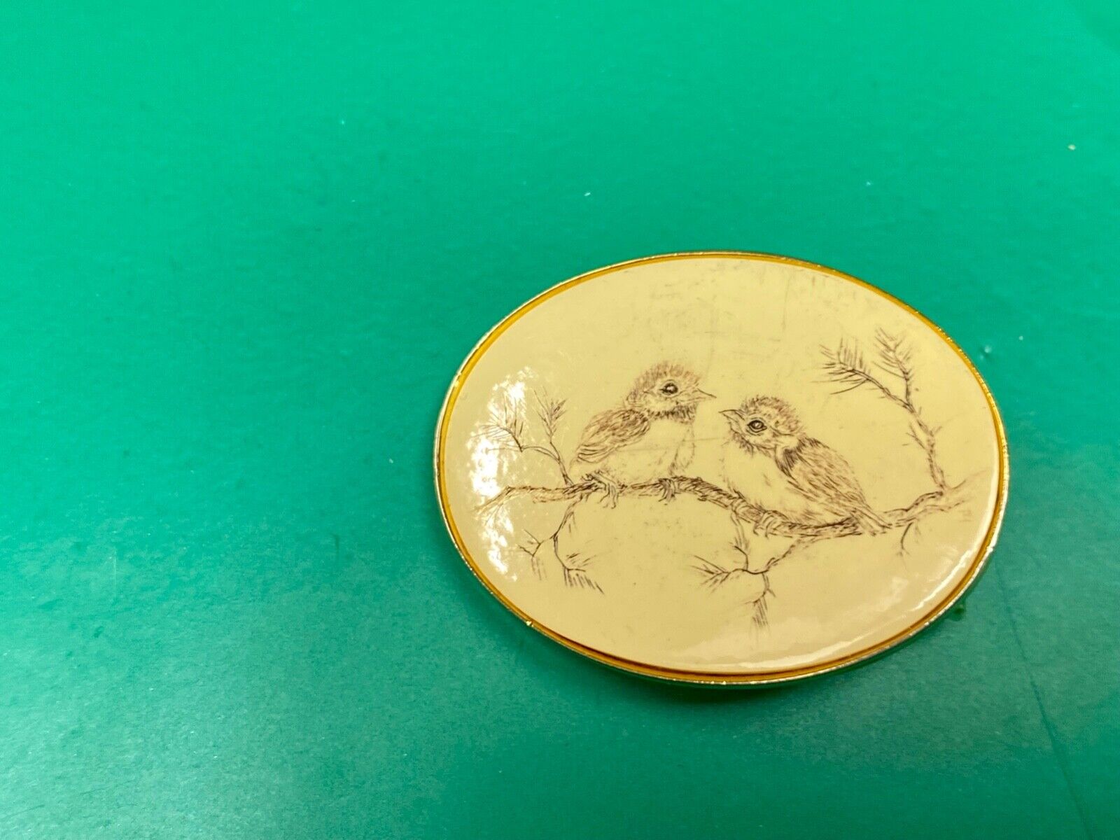 Two adorable baby birds on tree branch ART drawing Vintage Barlow belt buckle