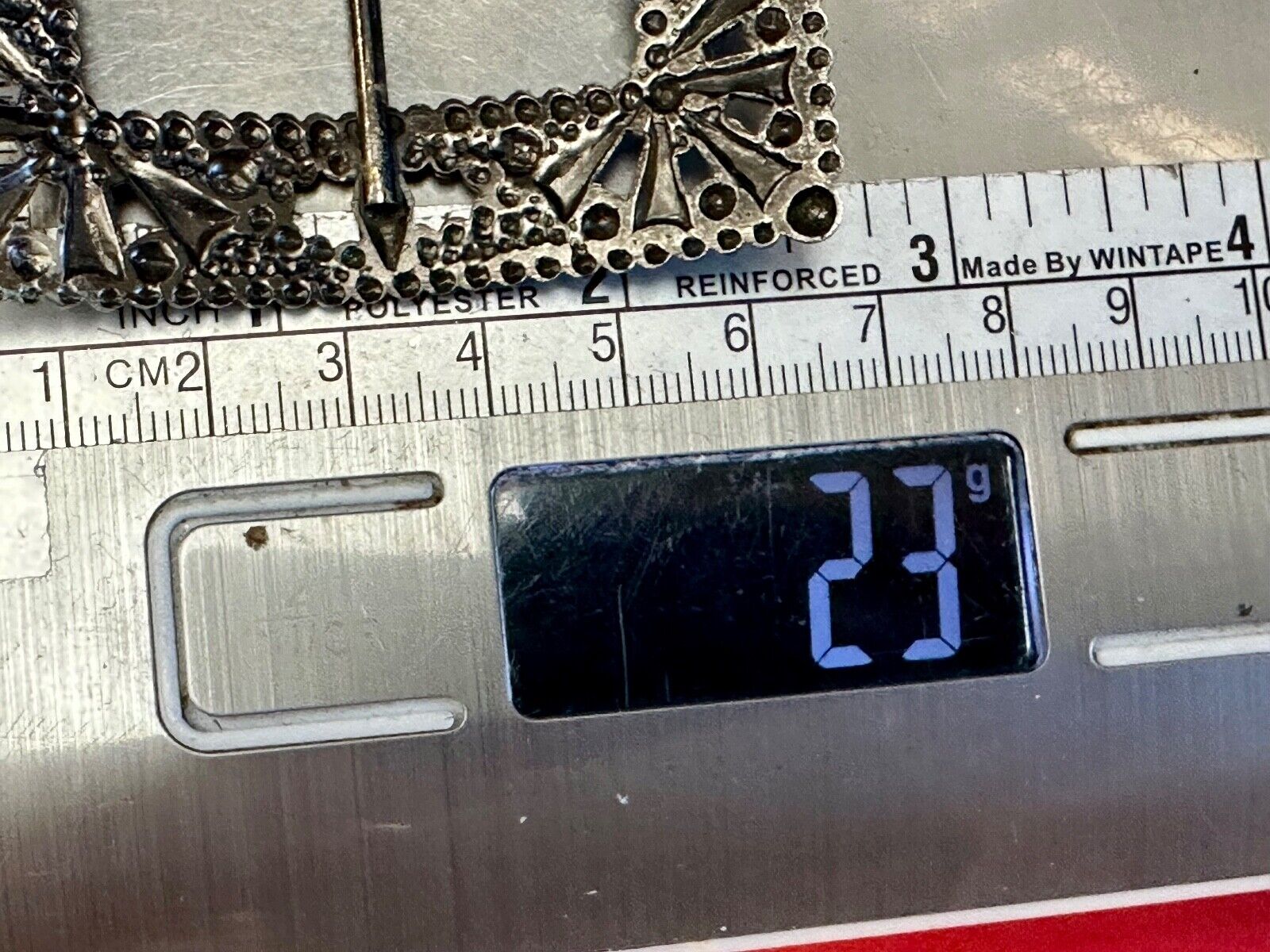Antique silver color rectangular see through ornate belt buckle
