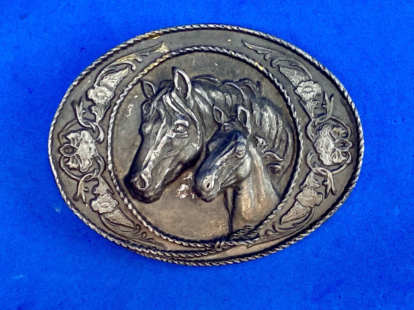 Two Horse Heads  Dark Silver Metal Western Belt Buckle - unknown makers mark