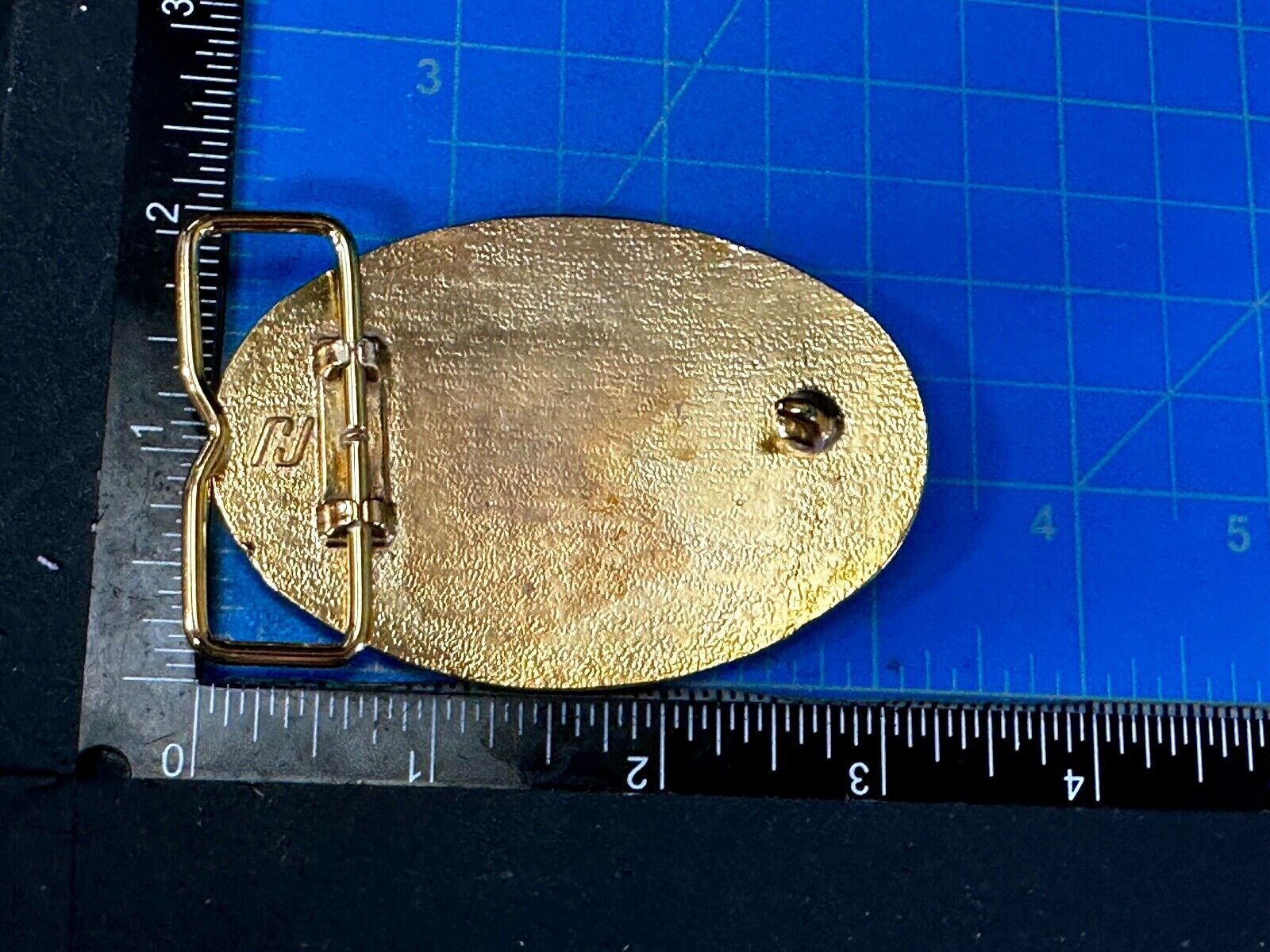 Austin Distributing and Manufacturing Corp VTG 1986 Advertisement RJ Belt Buckle