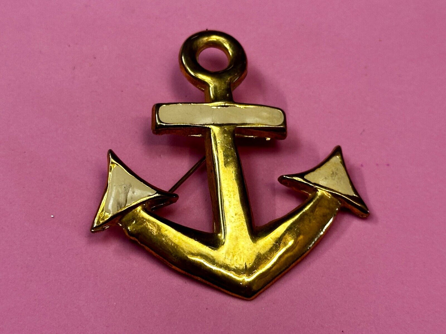 Anchor Ship Sailor Nautical Ocean Open Seas Gold Tone Vintage Brooch Pin