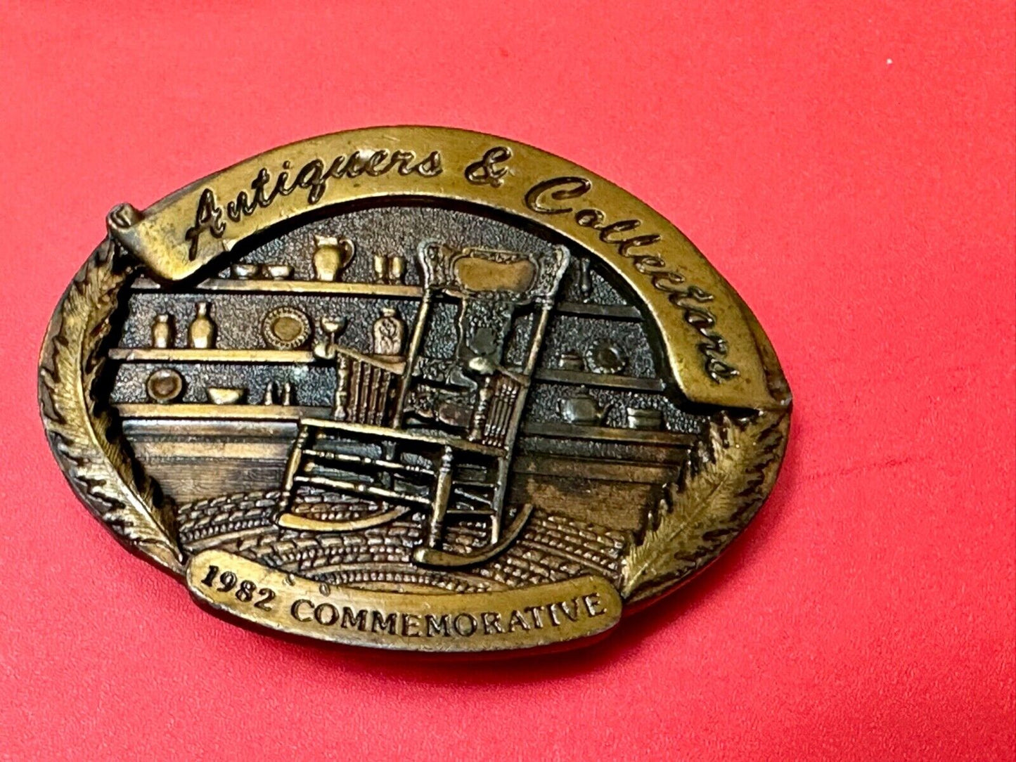 Antiques and collectables dealers 1982 Commemorative rocking chair belt buckle